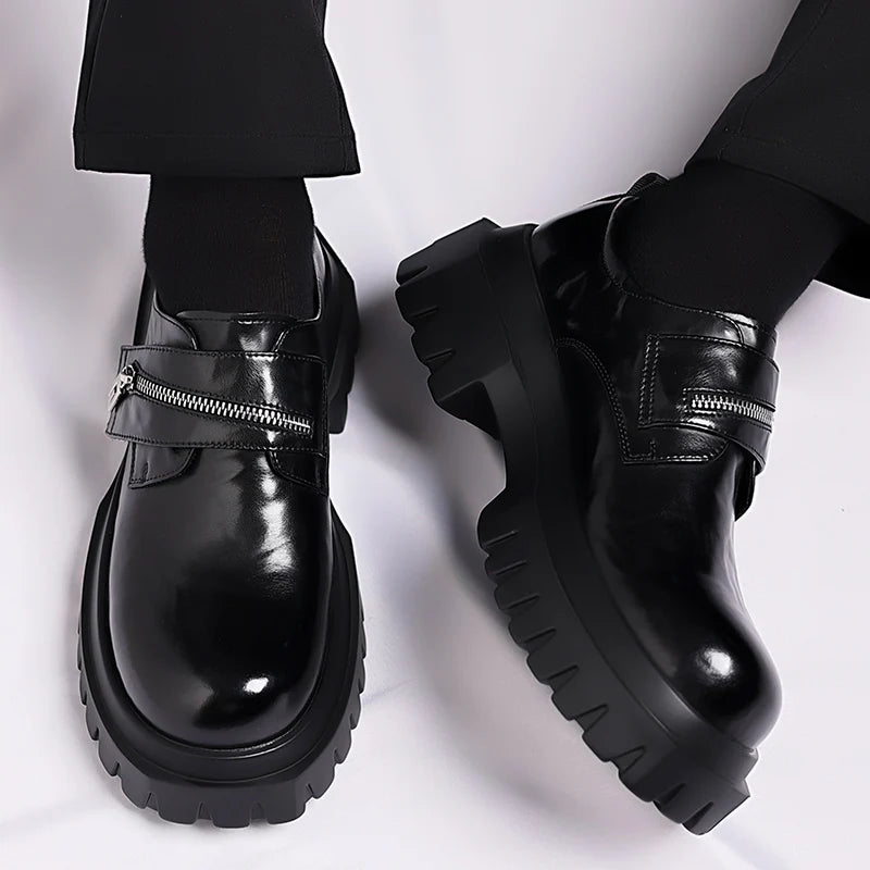 Sapatos de couro de sola grosso estilo britânico