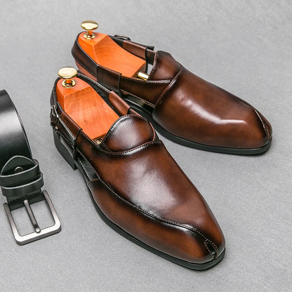Sandálias Masculinas de Couro — Casuais e Versáteis