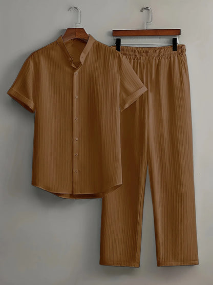 Conjunto Masculino de Verão em Duas Peças — Camisa de Manga Curta e Calças