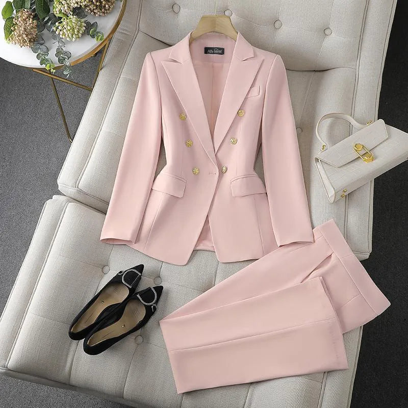 Fato feminino casual