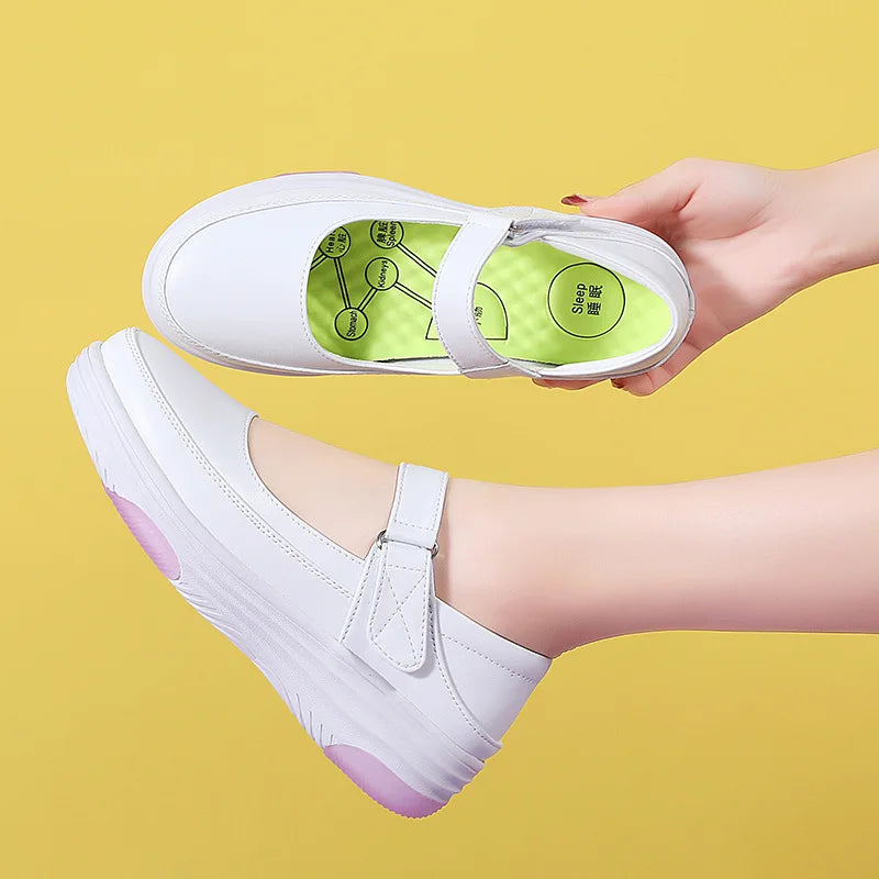 Sapatos médicos femininos de sola macia