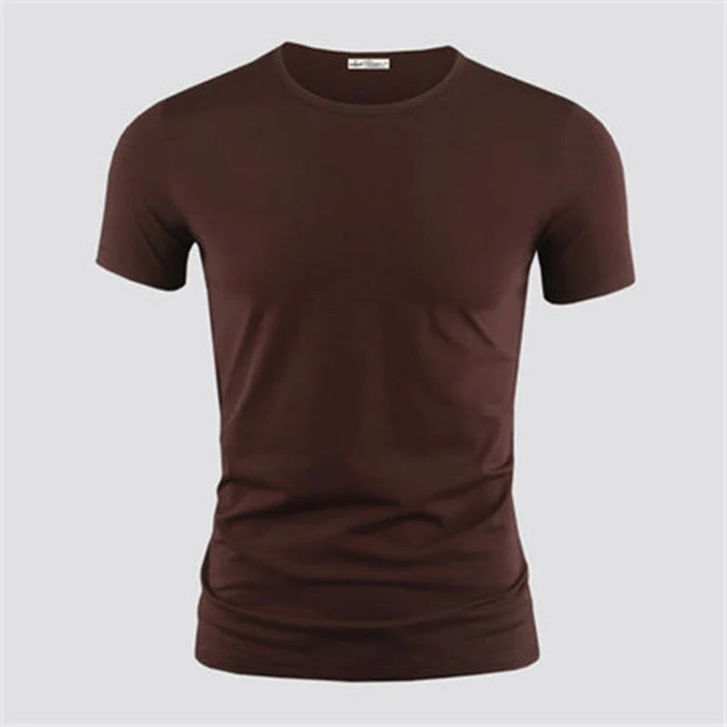 T-shirts cor pura gola V e O