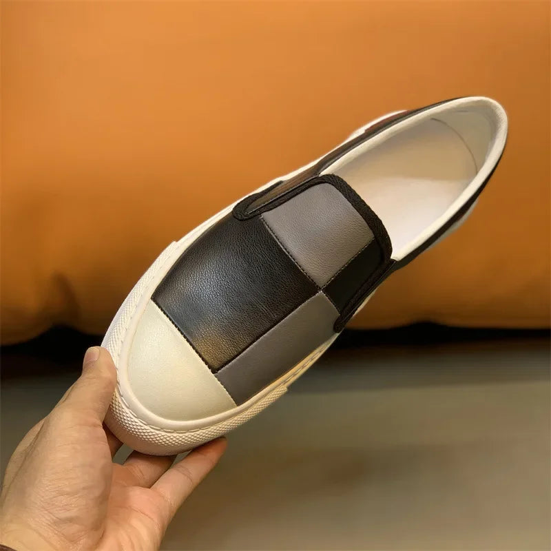 Mocassins em pele genuína moderno em blocos de cor