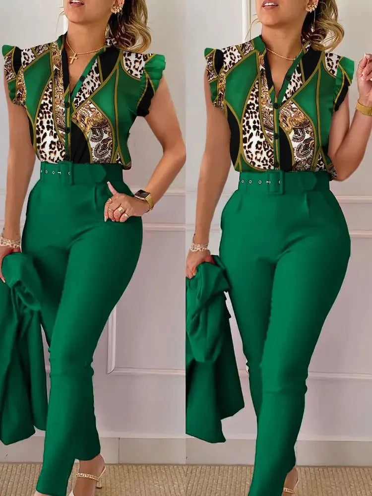 Conjunto primavera/verão com blusa sem mangas estampada com folha de lótus